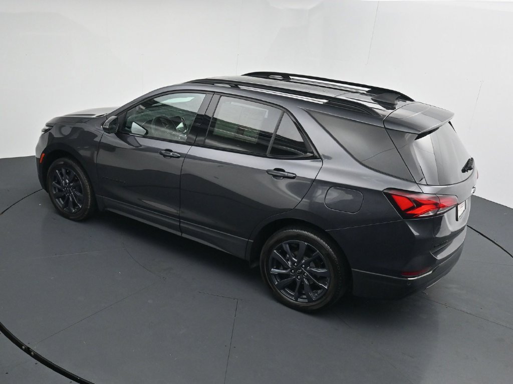 Used 2022 Chevrolet Equinox RS w/ RS Leather Package AWD/4WD image 27