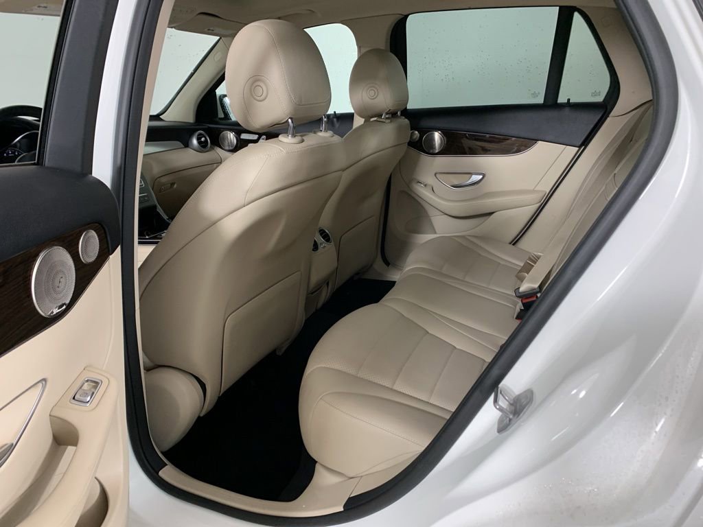 Used 2021 Mercedes-Benz GLC 300 image 32
