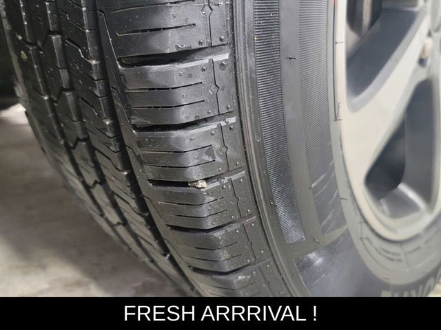 Used 2023 Ford Edge SEL w/ Convenience Package AWD/4WD image 11