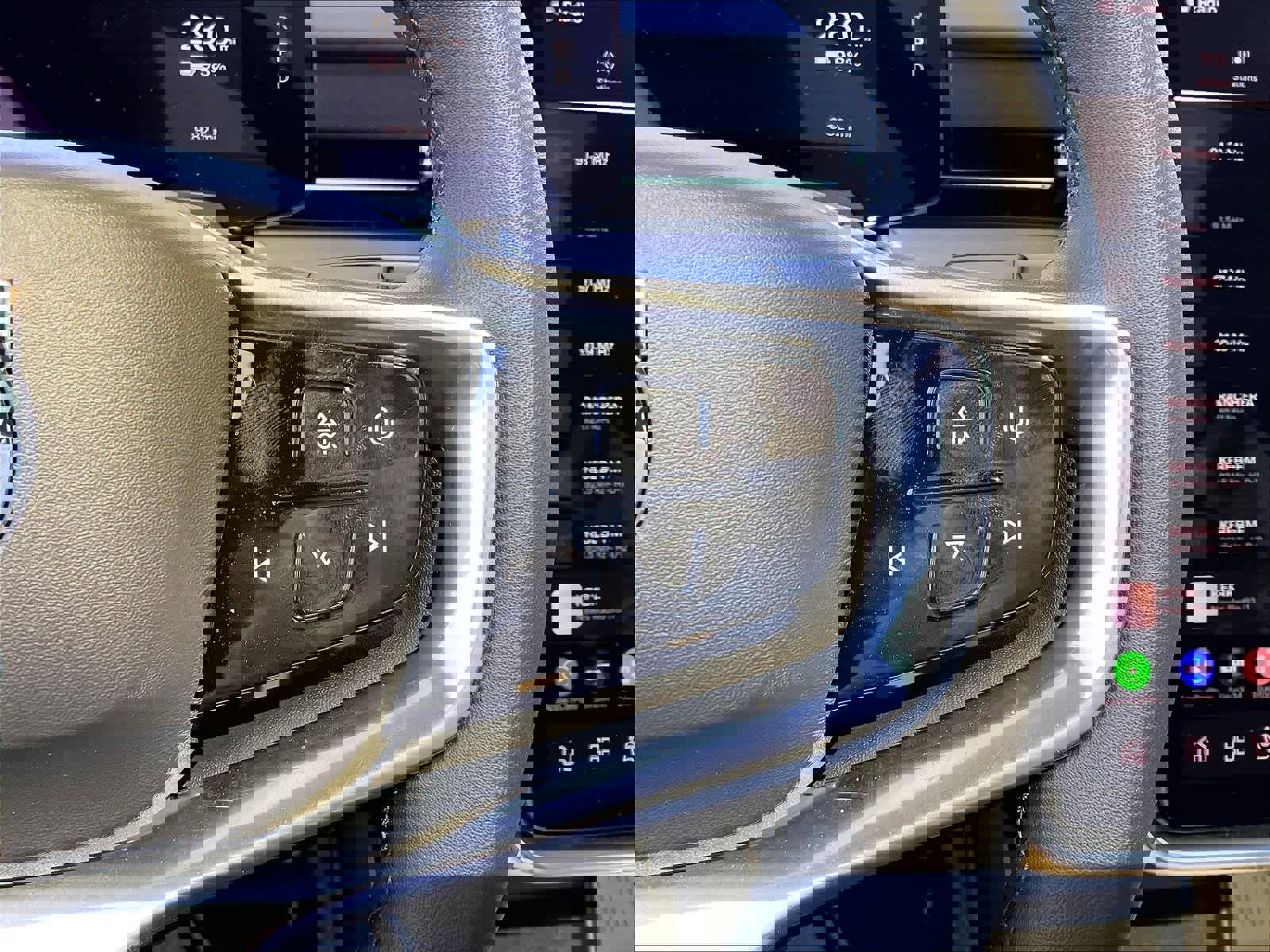 New 2026 Volvo EX90 Plus image 18