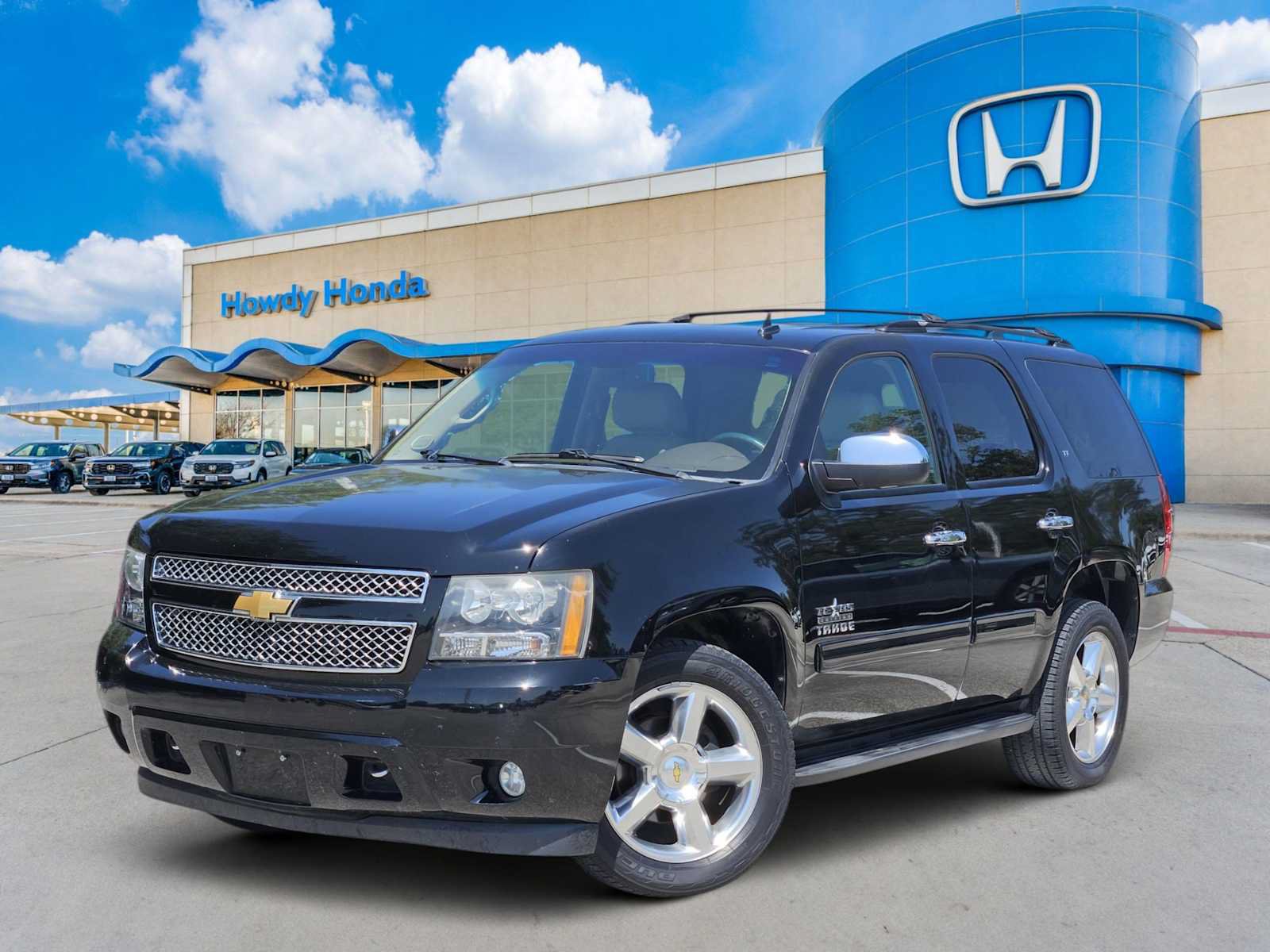 Used 2013 Chevrolet Tahoe LT w/ Texas Edition RWD image 1