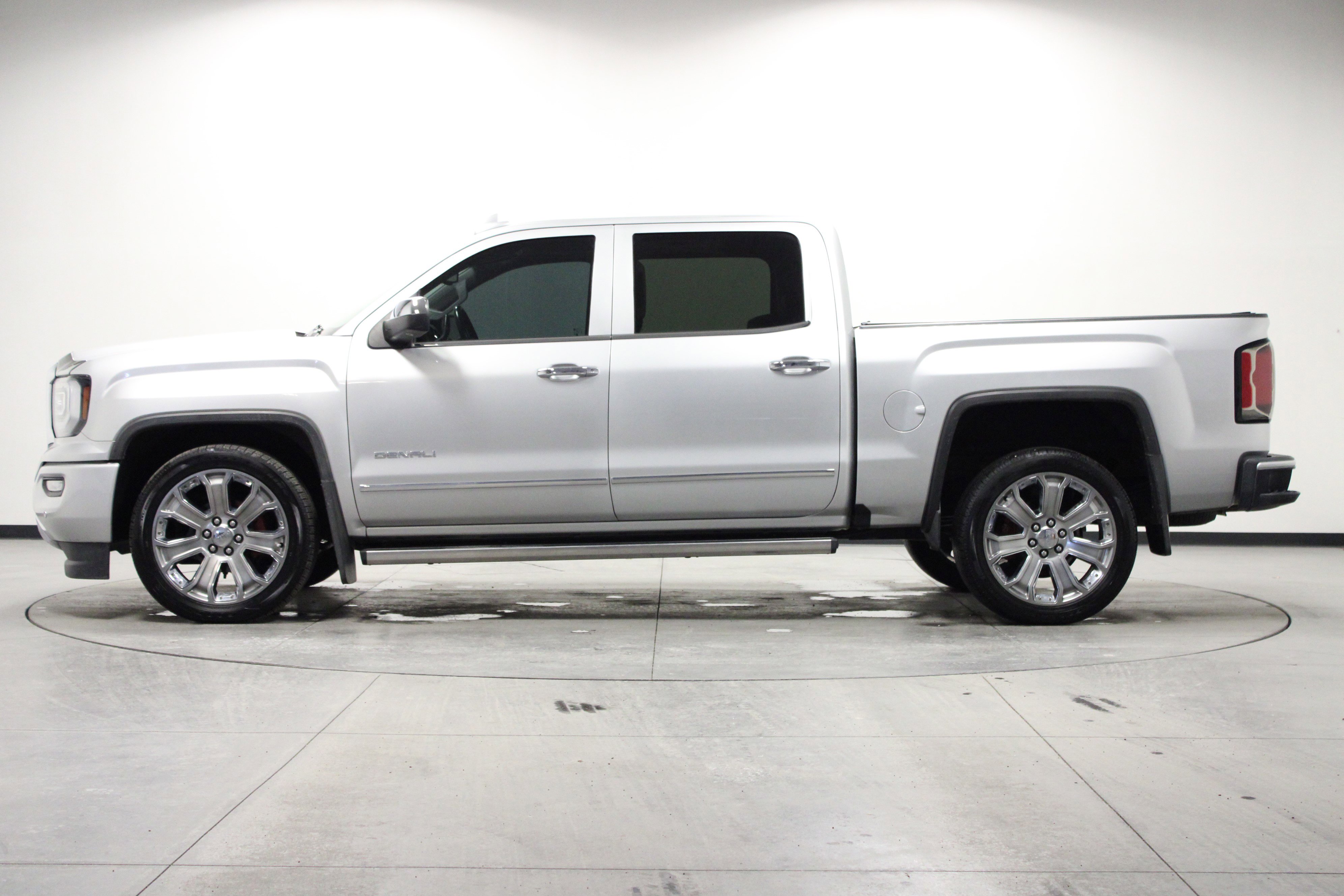 Used 2018 GMC Sierra 1500 Denali w/ Denali Ultimate Package image 7