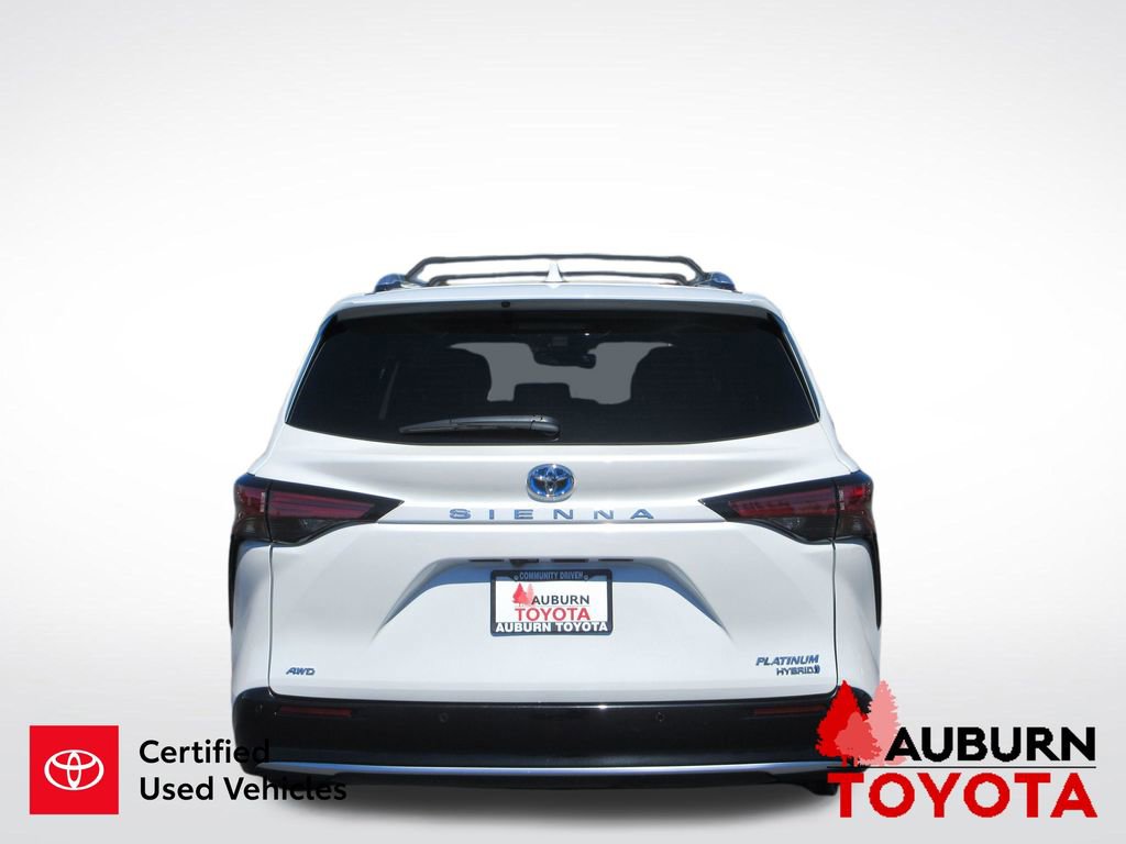 Certified 2023 Toyota Sienna Platinum image 7