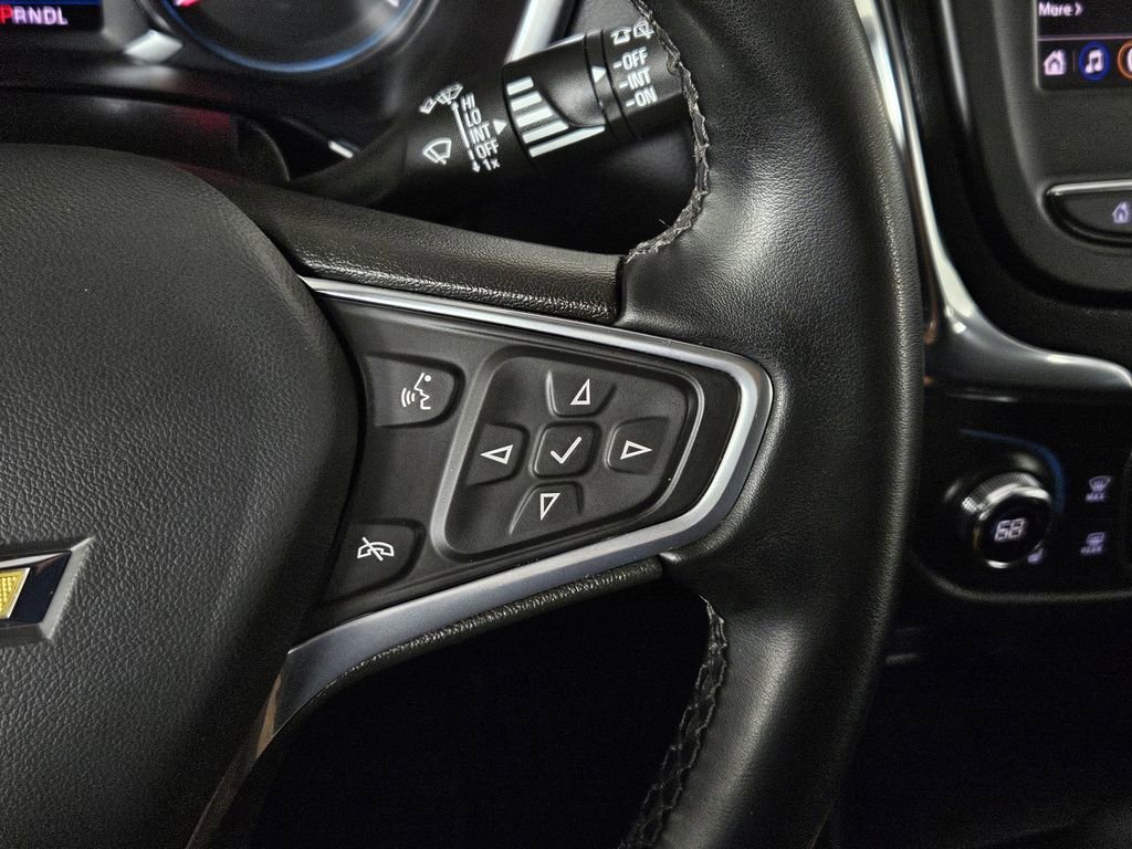 Used 2023 Chevrolet Equinox LT w/ Driver Convenience Package AWD/4WD image 16