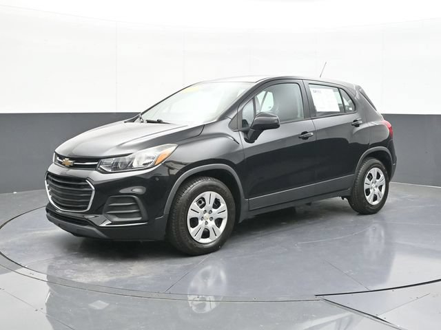 Used 2017 Chevrolet Trax LS FWD image 4