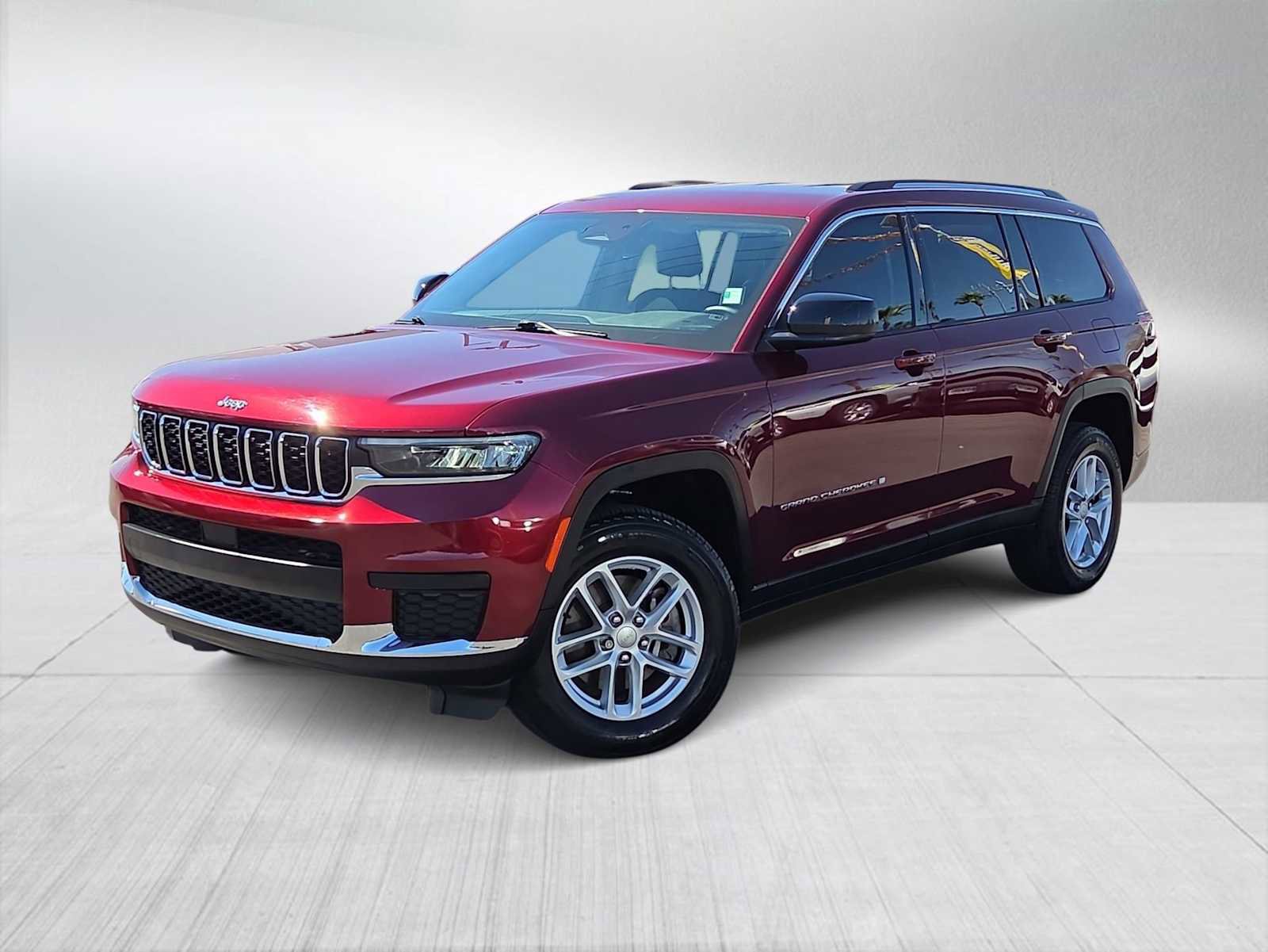 Used 2022 Jeep Grand Cherokee L Laredo w/ Luxury Tech Group I