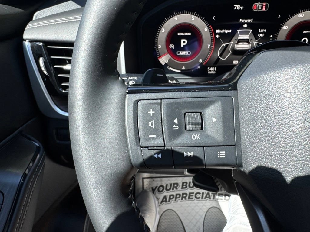Used 2026 Nissan Rogue Platinum w/ Tech Package AWD/4WD image 22