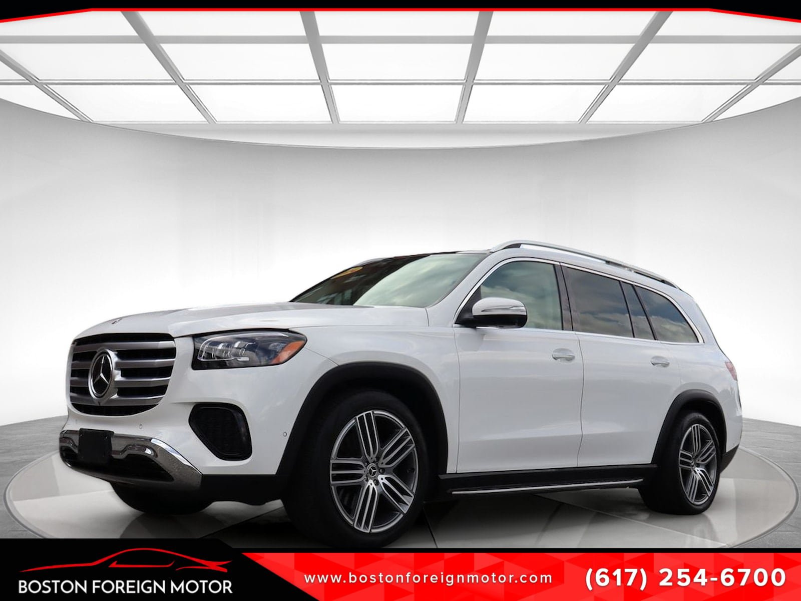 Used 2024 Mercedes-Benz GLS 450 4MATIC image 1