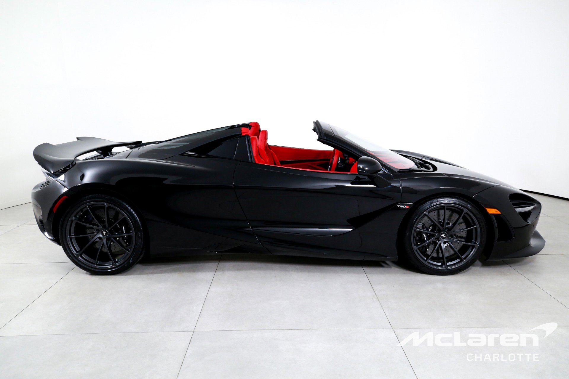 New 2026 McLaren 750S Spider RWD image 11