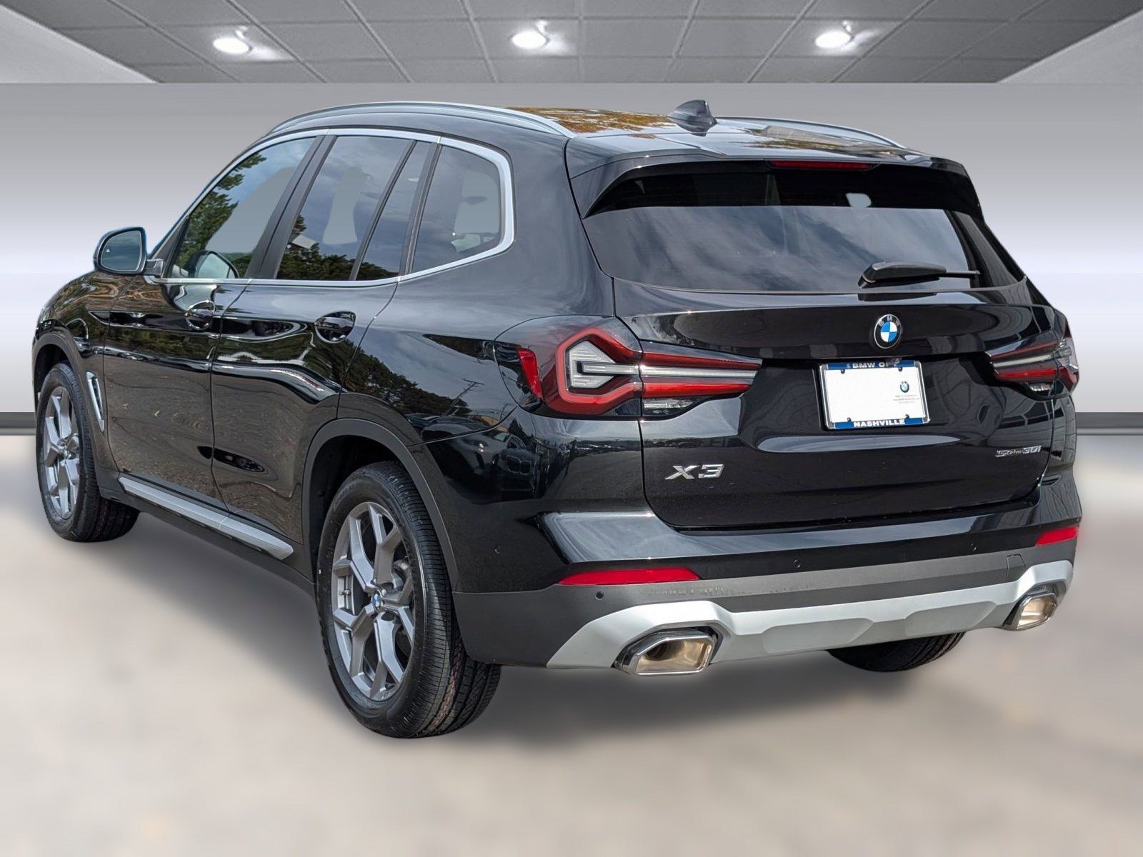 Used 2023 BMW X3 sDrive30i image 3