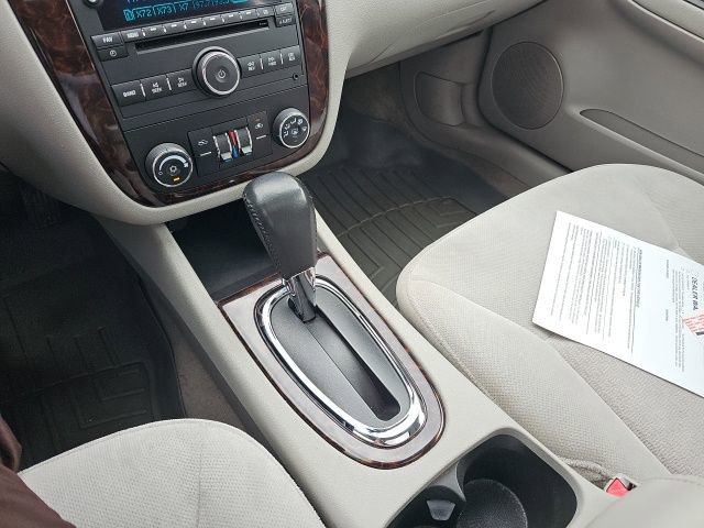 Used 2013 Chevrolet Impala LT w/ LT Sunroof Package FWD image 20