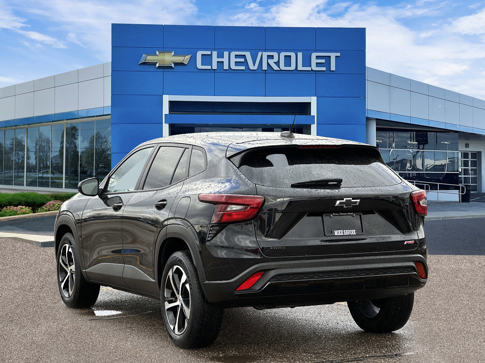 Certified 2024 Chevrolet Trax RS image 3