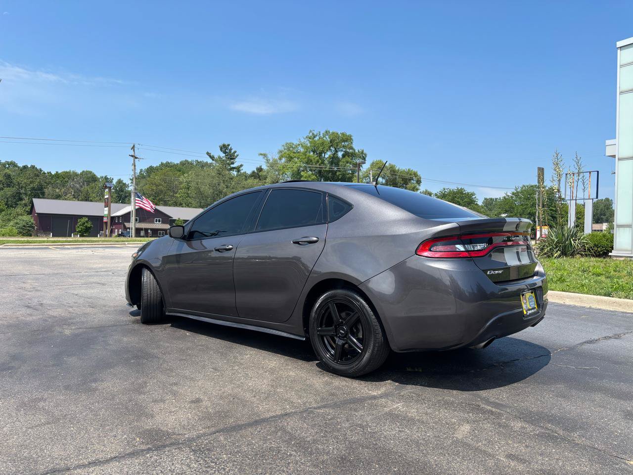 Used 2015 Dodge Dart SXT w/ Sun/Sound Group FWD image 5
