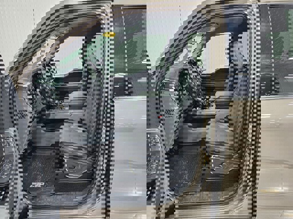 Used 2022 Ford F150 Lariat w/ Equipment Group 502A High image 2