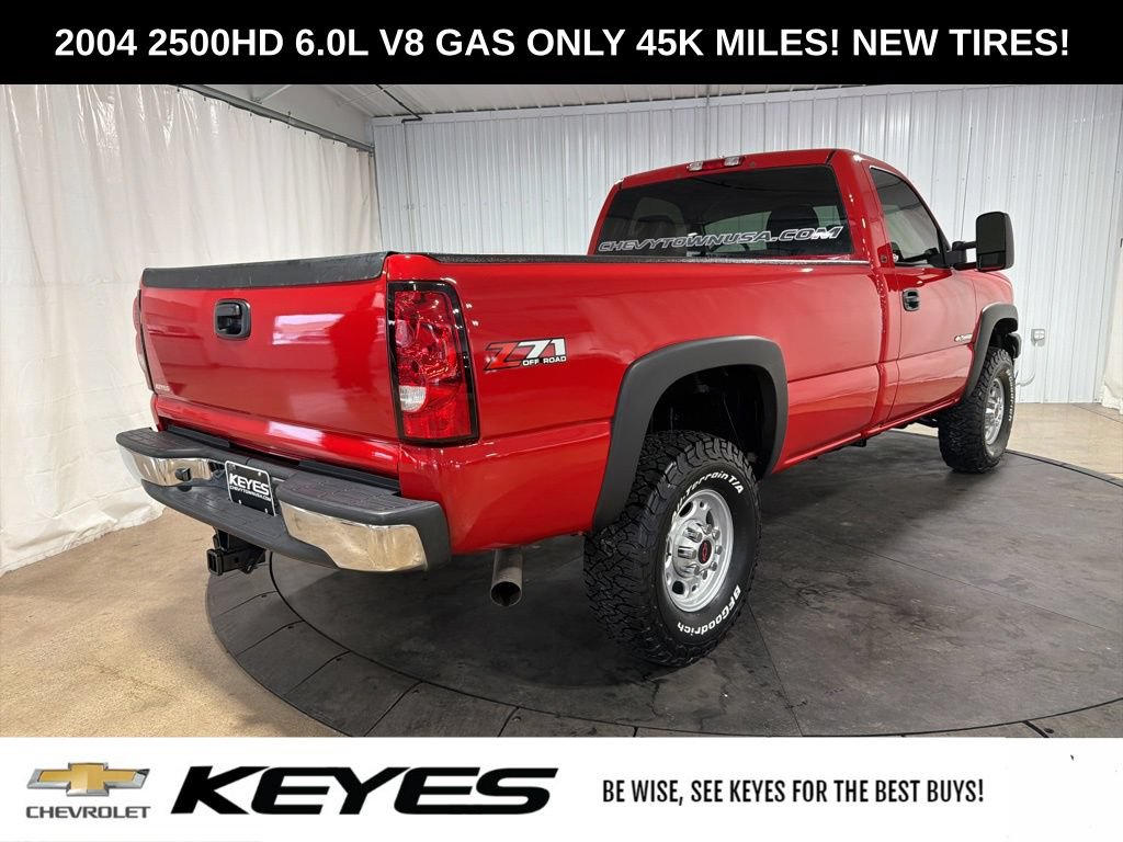 Used 2004 Chevrolet Silverado 2500 W/T w/ Snow Plow Prep Package AWD/4WD image 9
