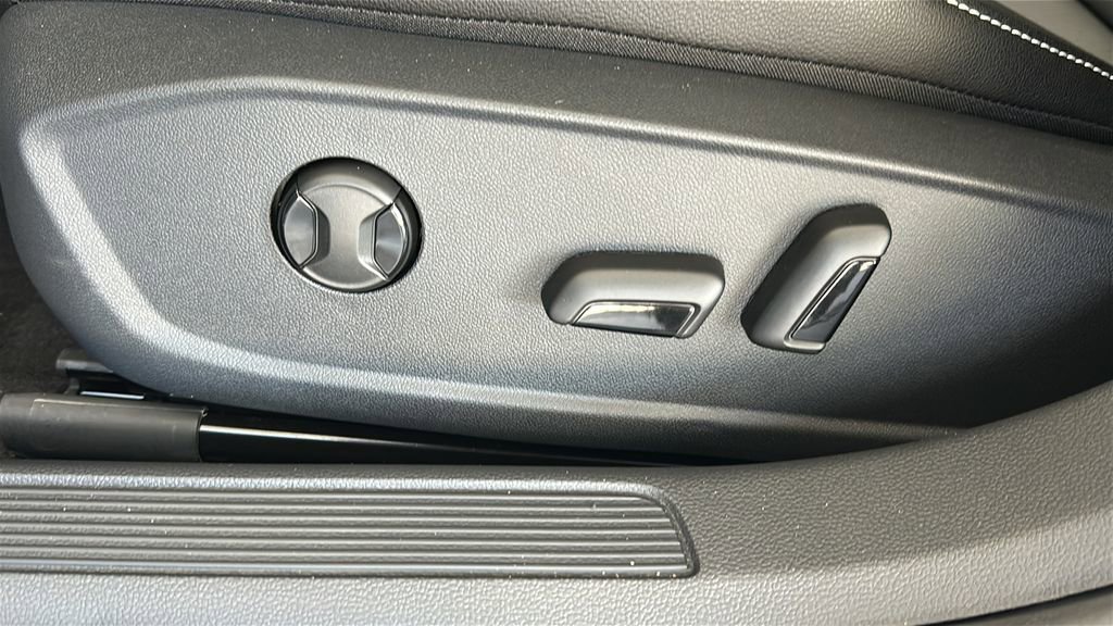 New 2026 Volkswagen Jetta SE image 18