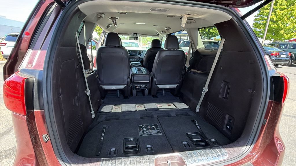 Used 2018 Kia Sedona SX Limited FWD image 13