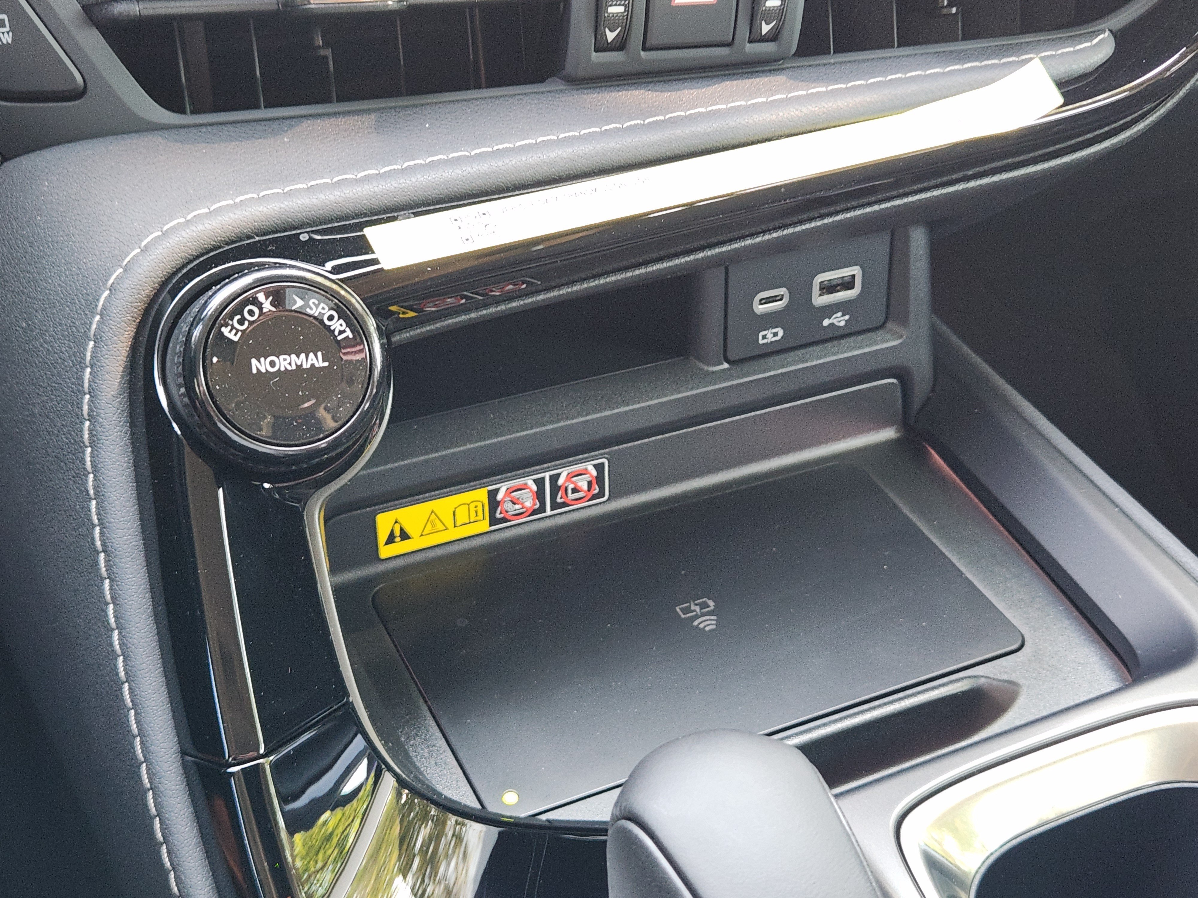 New 2026 Lexus NX 350h AWD w/ Accessory Package (Z1) image 16