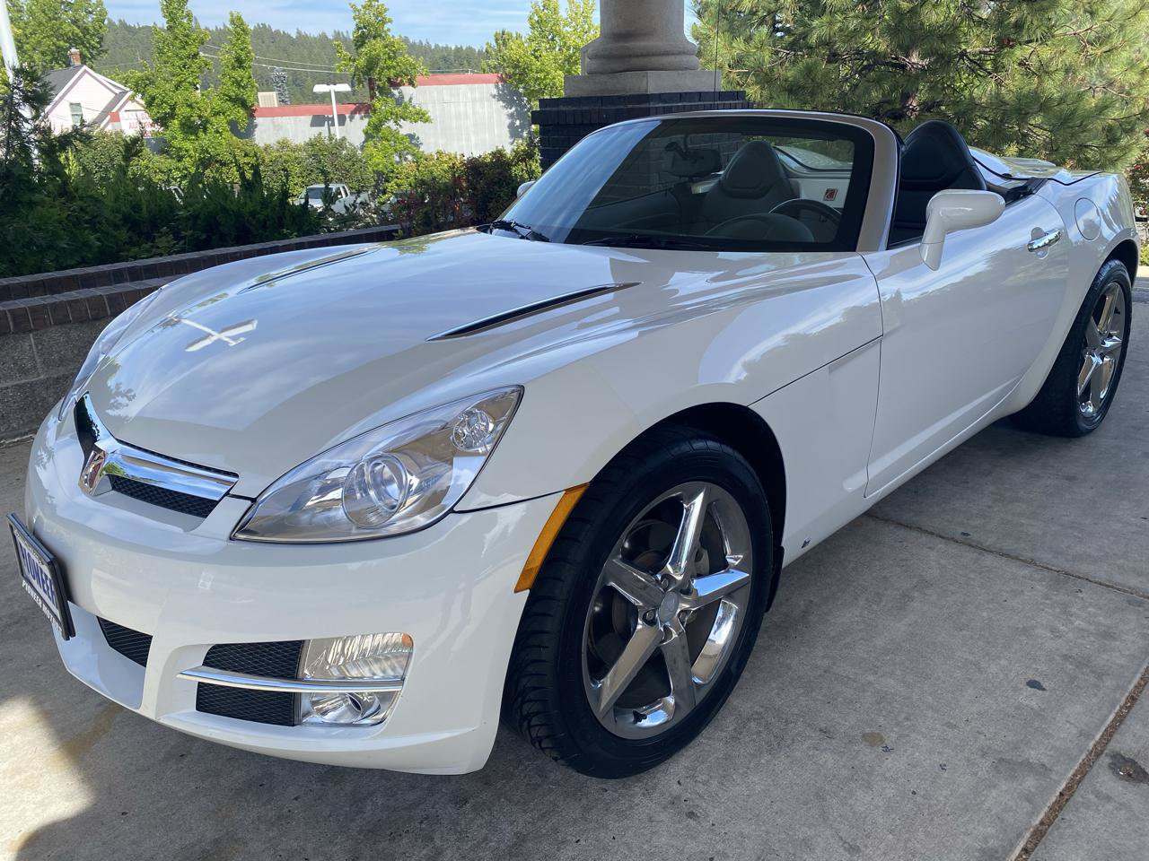 Used 2007 Saturn Sky w/ Premium Trim Pkg RWD image 3