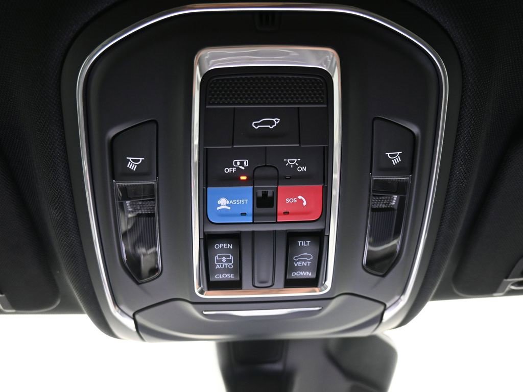 New 2026 Jeep Grand Cherokee Laredo image 26