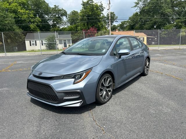 Used 2022 Toyota Corolla XSE FWD image 2