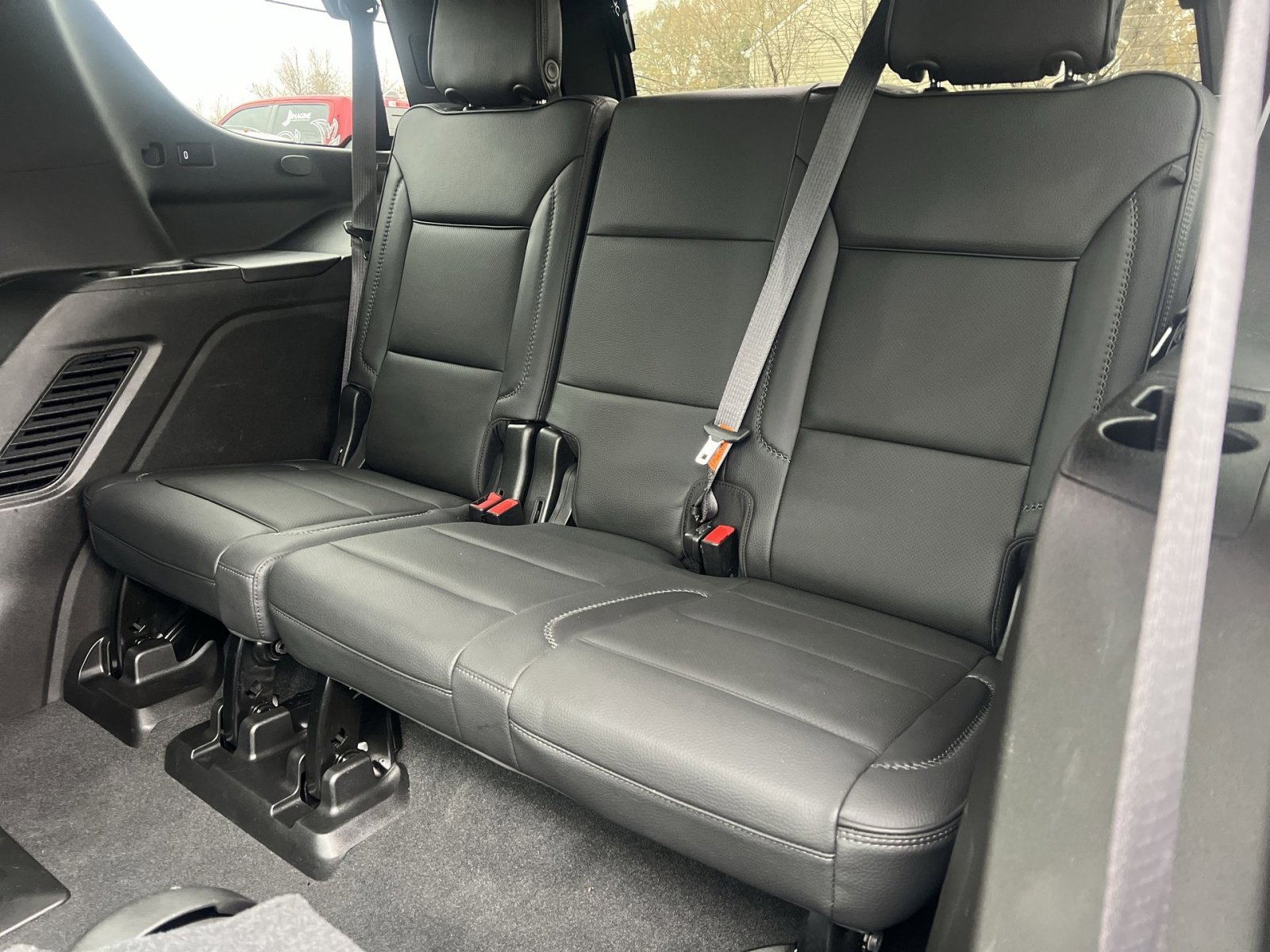 Used 2021 GMC Yukon Denali image 24