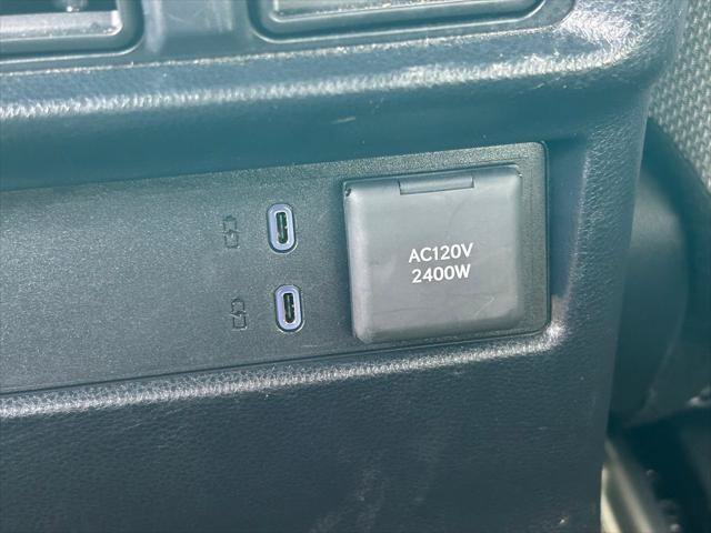 Certified 2025 Toyota 4Runner TRD Off-Road AWD/4WD image 22