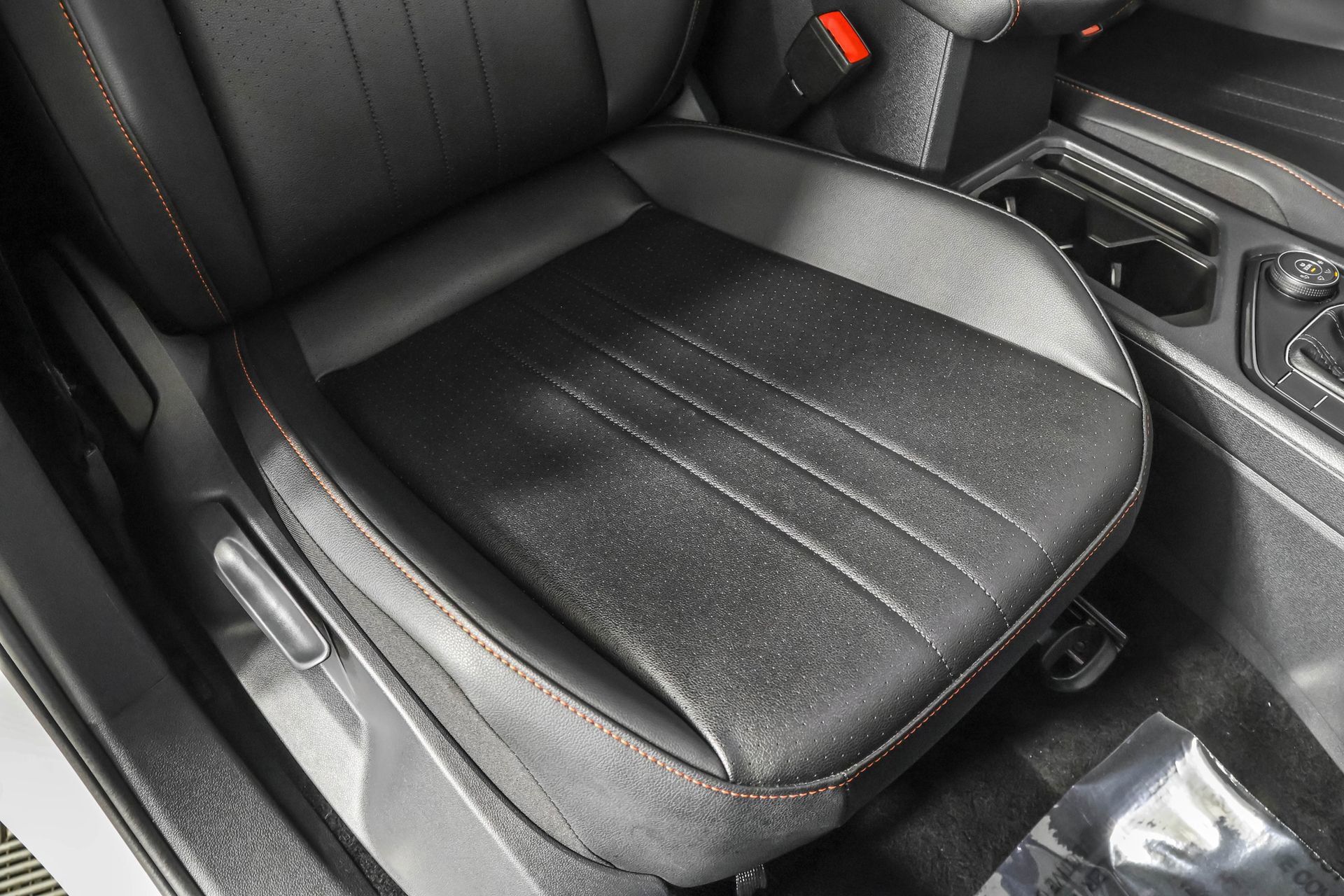 Used 2024 Volkswagen Tiguan Wolfsburg Edition image 46