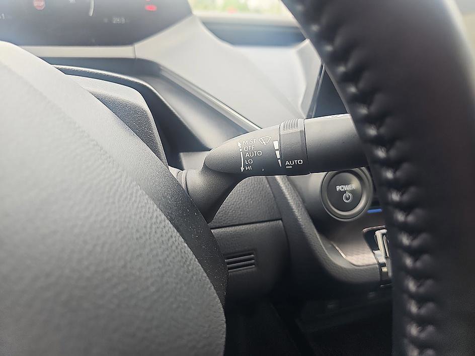 Used 2024 Toyota Prius XLE image 20