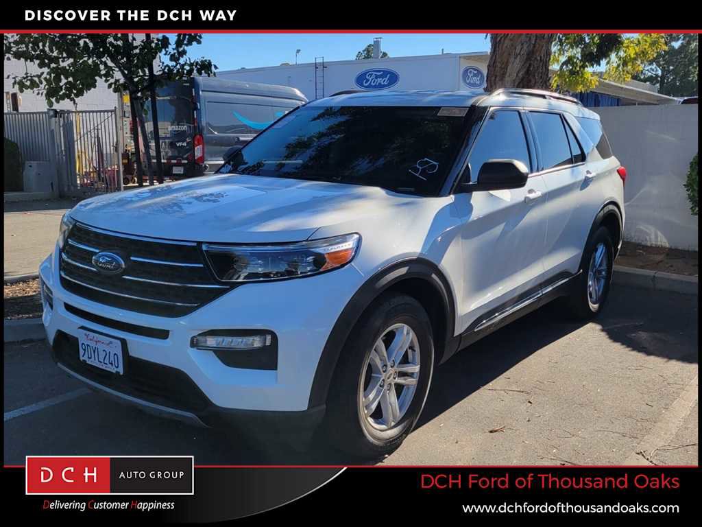 Used 2022 Ford Explorer XLT w/ Equipment Group 202A image 1