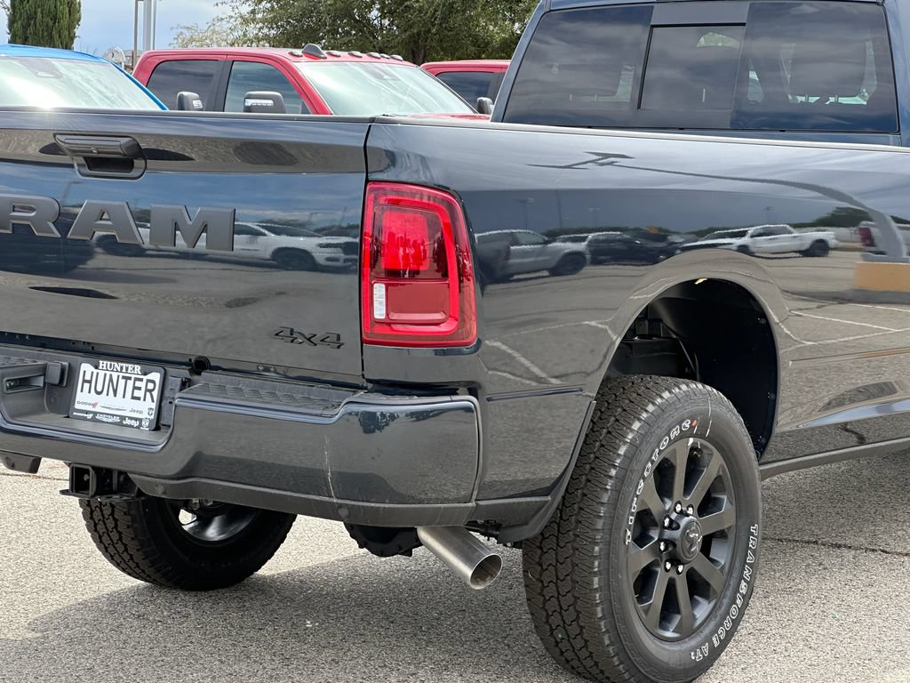 New 2026 RAM 2500 Big Horn AWD/4WD image 8