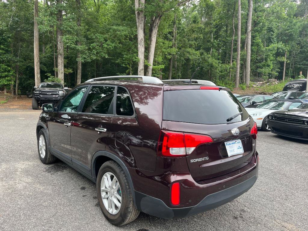 Used 2014 Kia Sorento LX FWD image 6