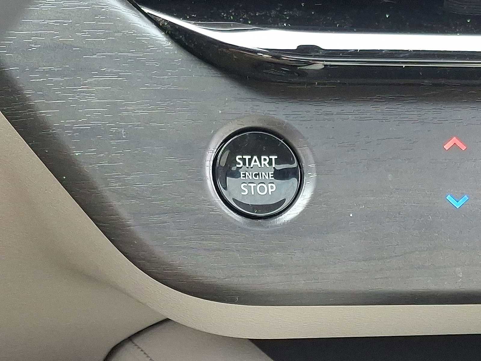 Used 2025 Nissan Murano SL w/ Cargo Package image 22