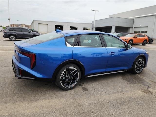 New 2025 Kia K4 GT-Line w/ GT-Line Sunroof Package image 2