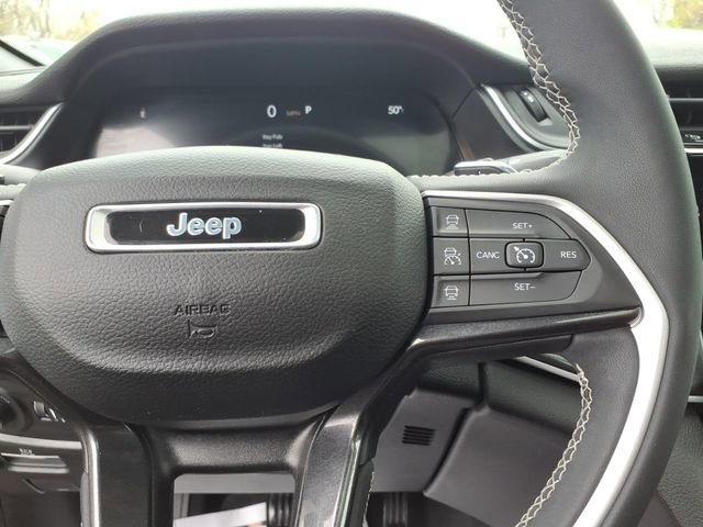 Certified 2023 Jeep Grand Cherokee Altitude AWD/4WD image 28