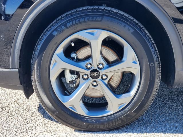 Used 2025 Ford Escape ST-Line AWD/4WD image 10