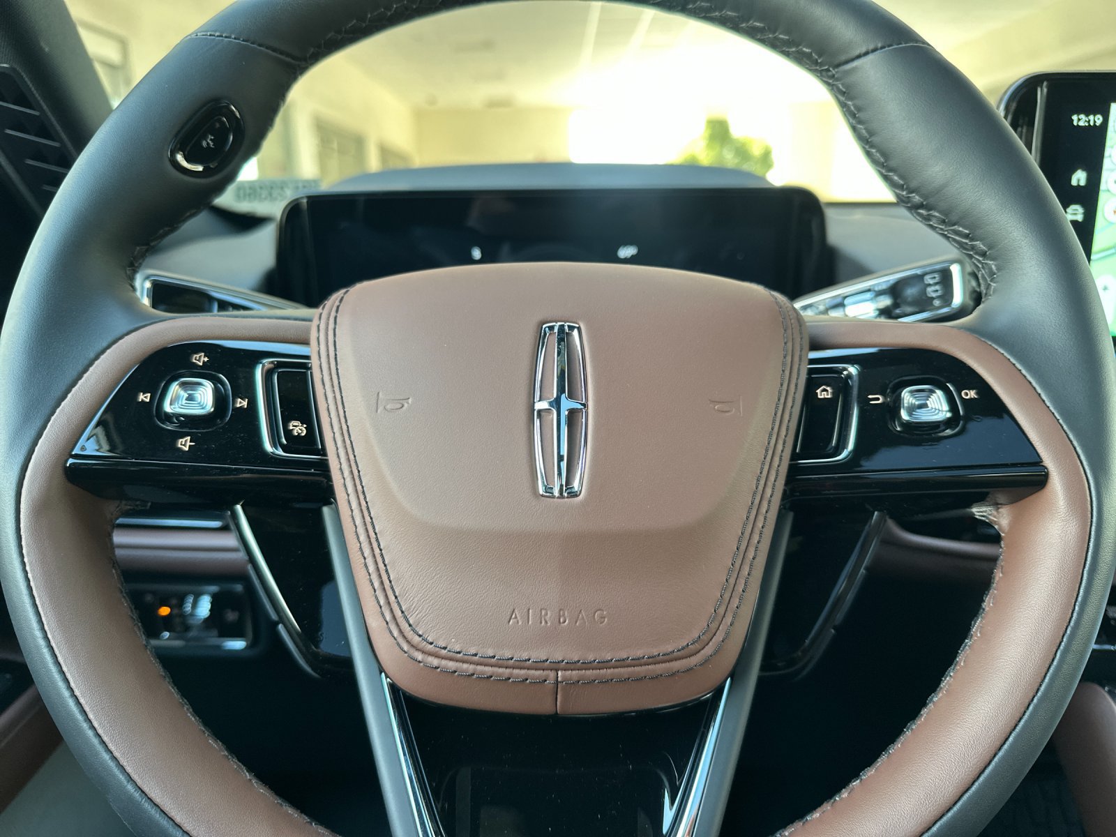 New 2026 Lincoln Aviator Reserve AWD/4WD image 24