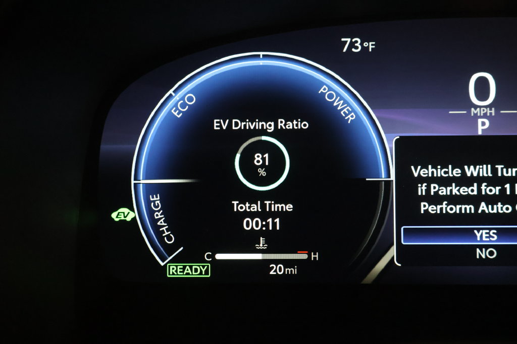 Used 2026 Toyota Camry XLE w/ Premium Plus Package FWD image 17