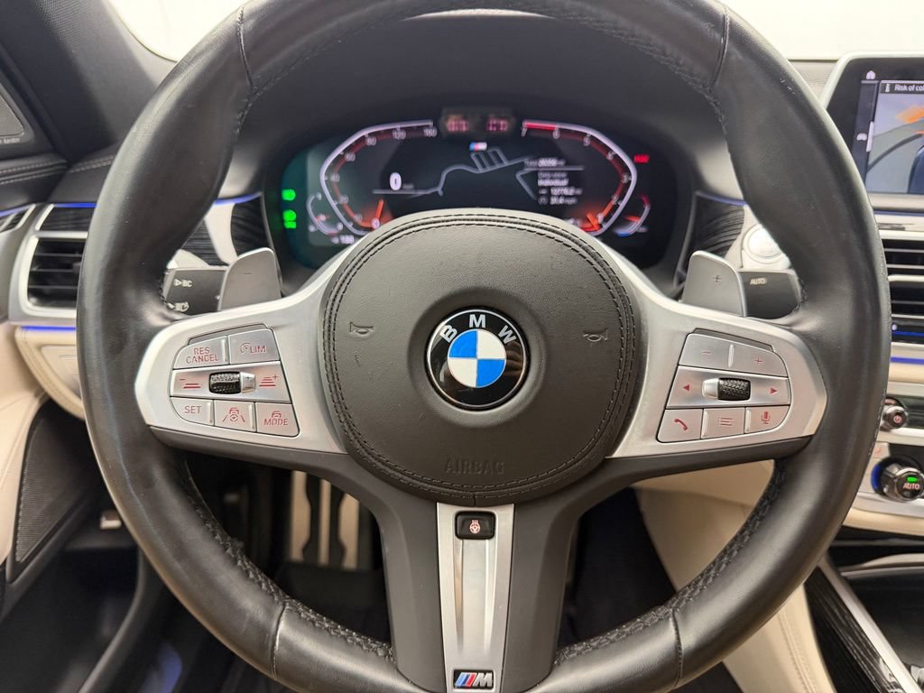 Used 2022 BMW 750Li xDrive AWD/4WD image 13