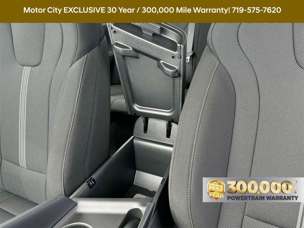 New 2025 Hyundai Elantra SE image 25