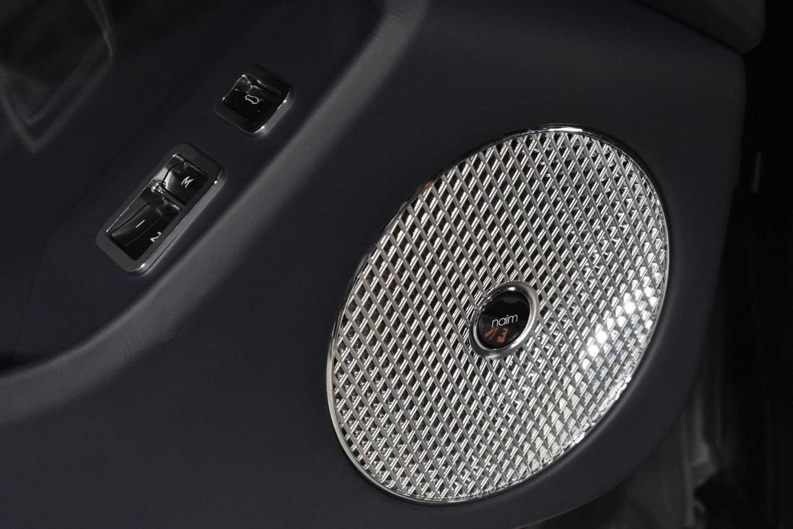 Certified 2024 Bentley Flying Spur S V8 AWD/4WD image 31