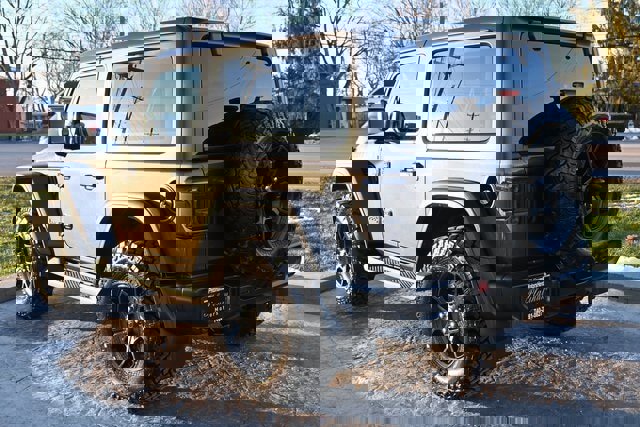 Used 2024 Jeep Wrangler Sport image 7