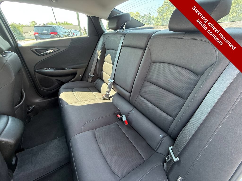 Used 2022 Chevrolet Malibu LS w/ Driver Confidence Package II FWD image 33