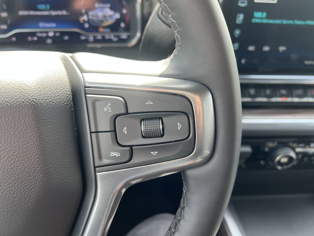 Used 2025 Chevrolet Silverado 3500 LT w/ Trail Boss Package AWD/4WD image 18