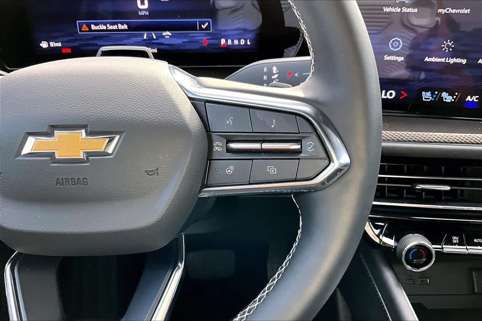 Used 2025 Chevrolet Traverse High Country w/ LPO, Floor Liner Package FWD image 25