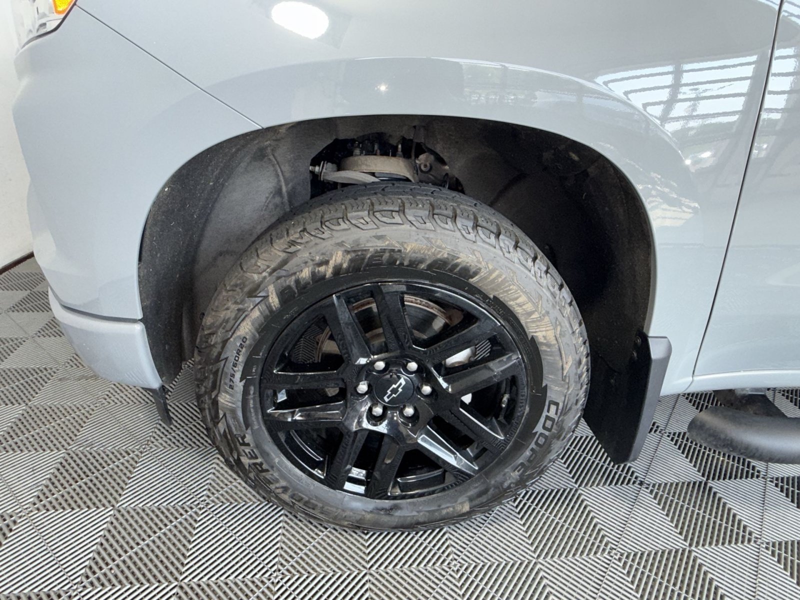 Used 2024 Chevrolet Silverado 1500 RST AWD/4WD image 12