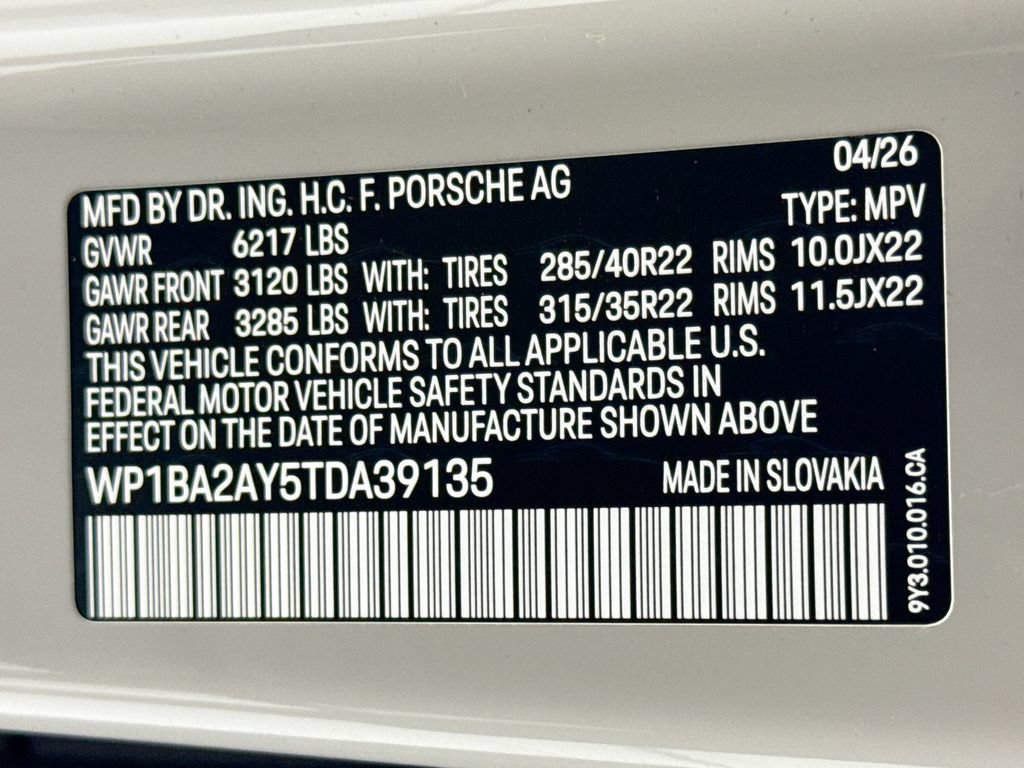 New 2026 Porsche Cayenne Coupe AWD/4WD image 35