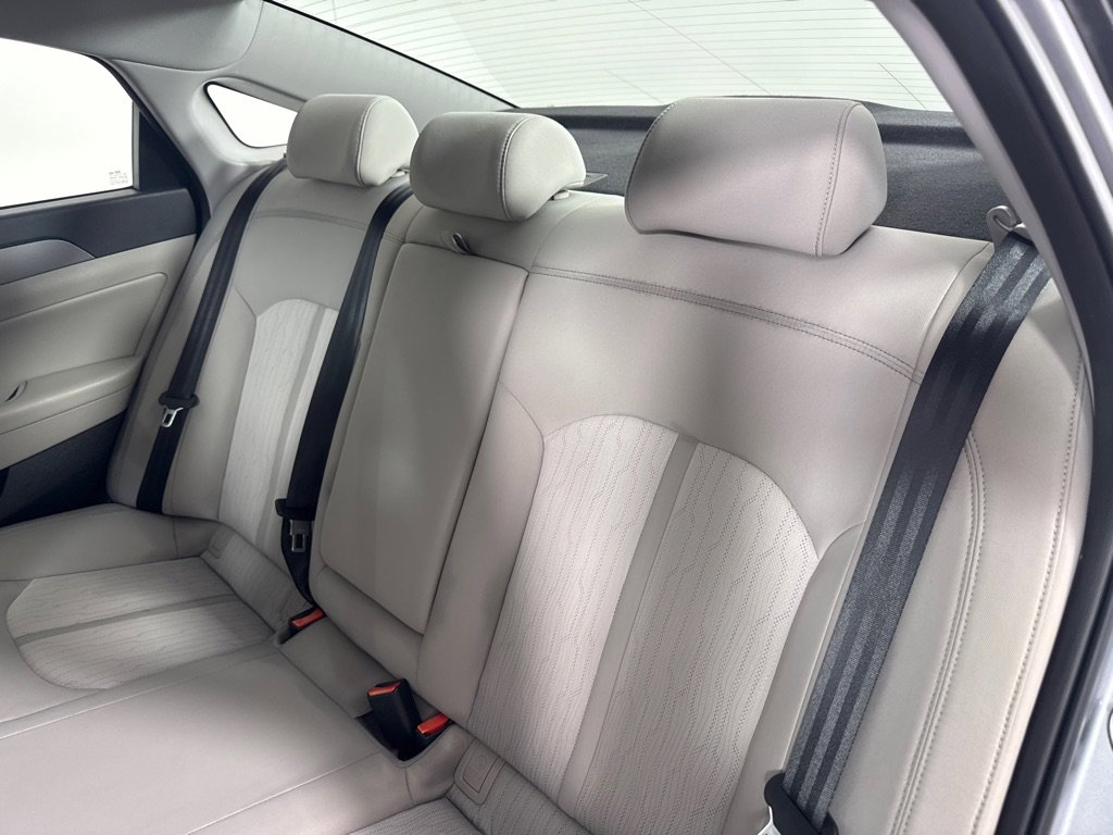 Used 2016 Hyundai Sonata SE image 19