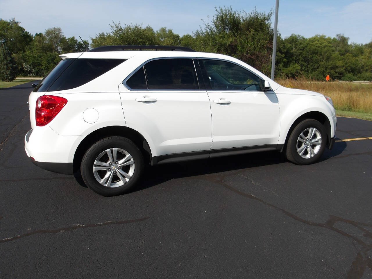 Used 2015 Chevrolet Equinox LT w/ Driver Convenience Package FWD image 11