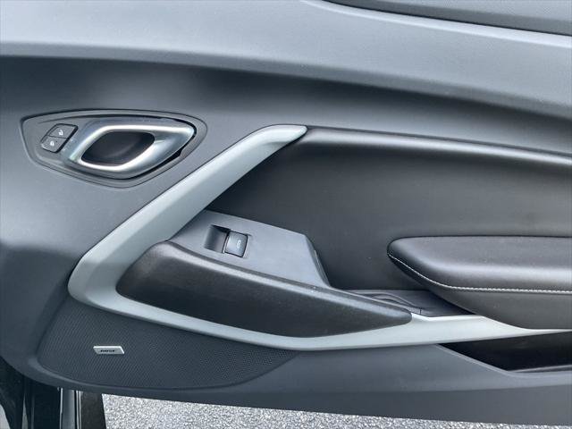 Used 2023 Chevrolet Camaro LT w/ Technology Package RWD image 20